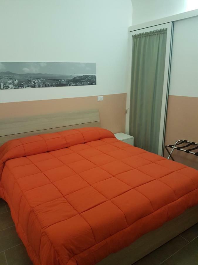 Gradoni Di Chiaia Twenty Three Bed & Breakfast Naples Luaran gambar